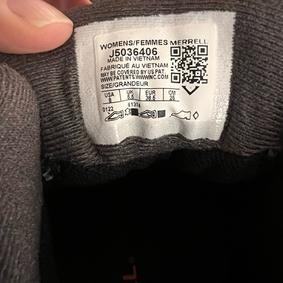 Merrell waterproof hiking boots Moab 2 in size 8 - Picture 6 of 6